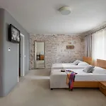 La Grisa Otel 4*