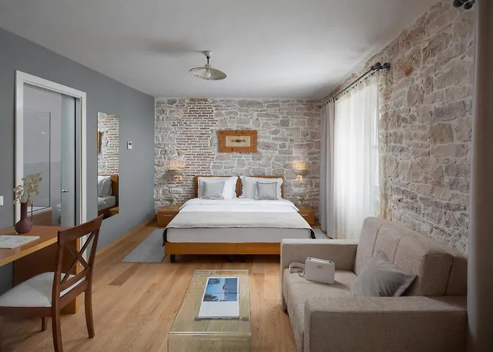 Hotel La Grisa 4*